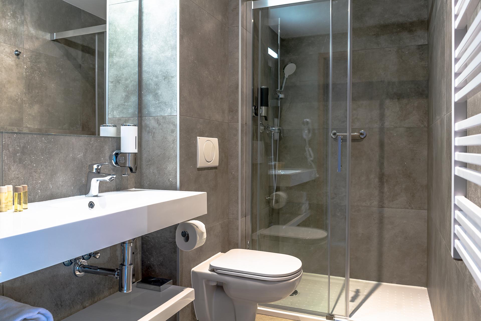 Focus Hotel Познань Экстерьер фото