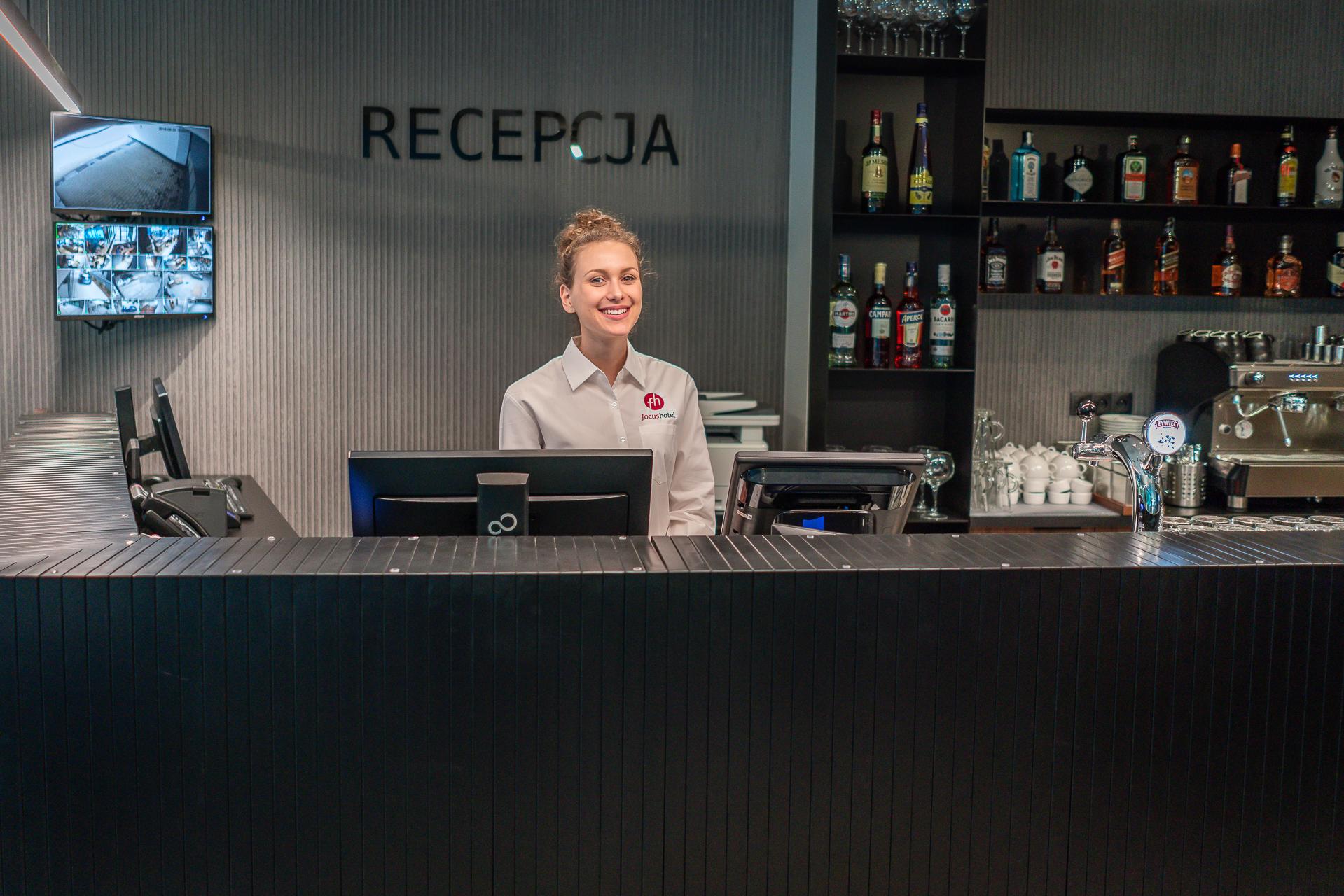 Focus Hotel Познань Экстерьер фото