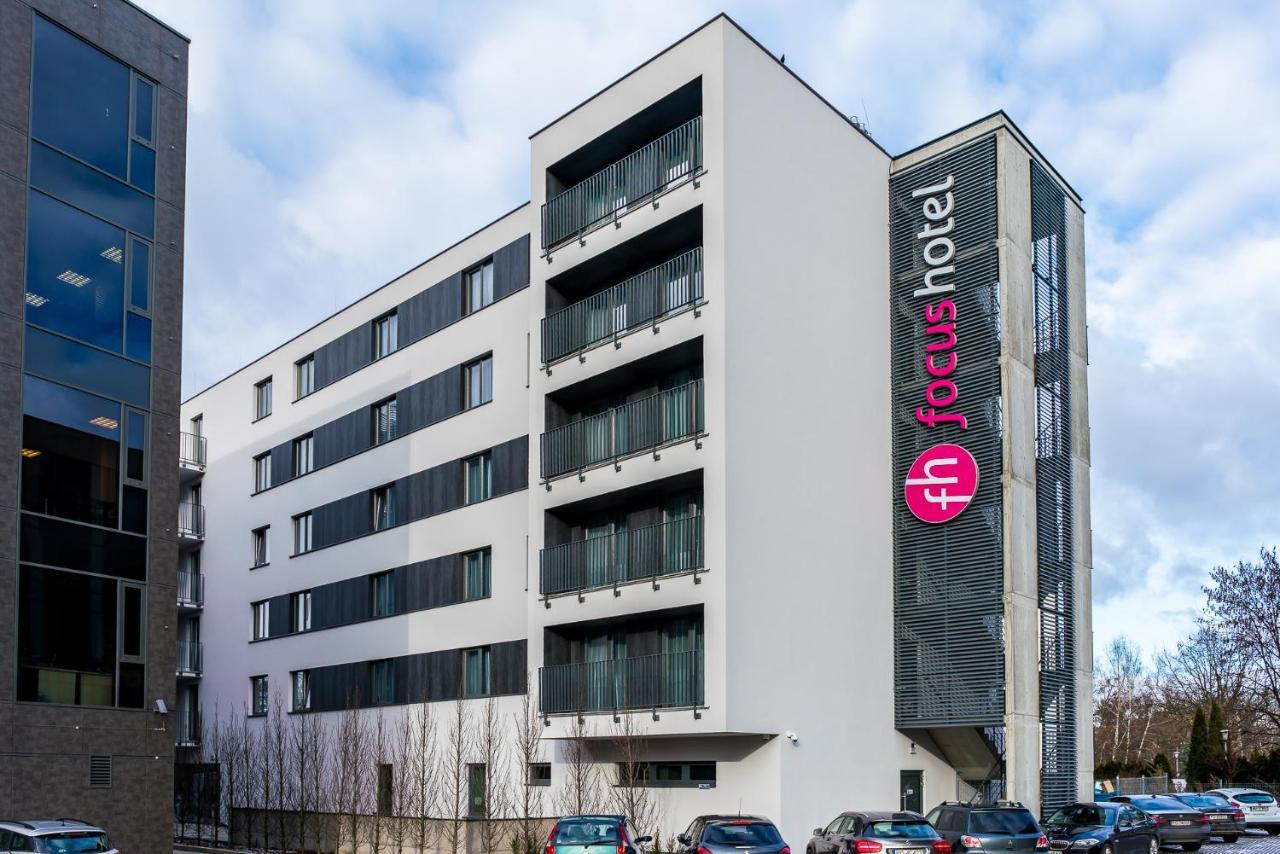 Focus Hotel Познань Экстерьер фото